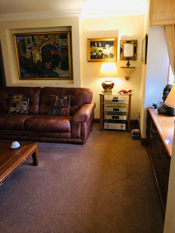 Tranquil Accommodation In A Great Location. Lanark Exteriér fotografie